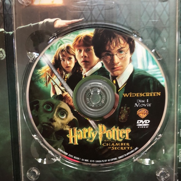 Harry Potter and the Chamber of Secrets DVDs - Widescreen Edition - Picture 5 of 7